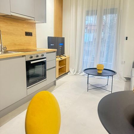 Luna-Your Urban Stay Θεσσαλονίκη Εξωτερικό φωτογραφία